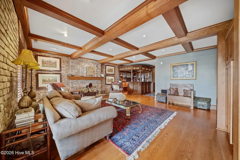 7903 Masonboro Sound Road Wilmington, NC 28409