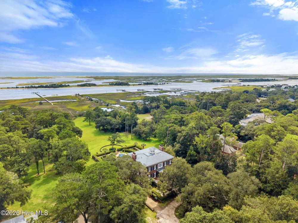 7903 Masonboro Sound Road Wilmington, NC 28409