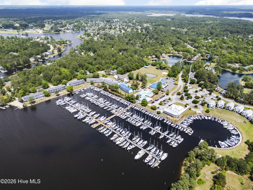 6207 Gondolier Drive New Bern, NC 28560