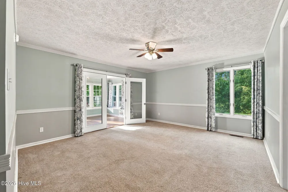 6207 Gondolier Drive New Bern, NC 28560