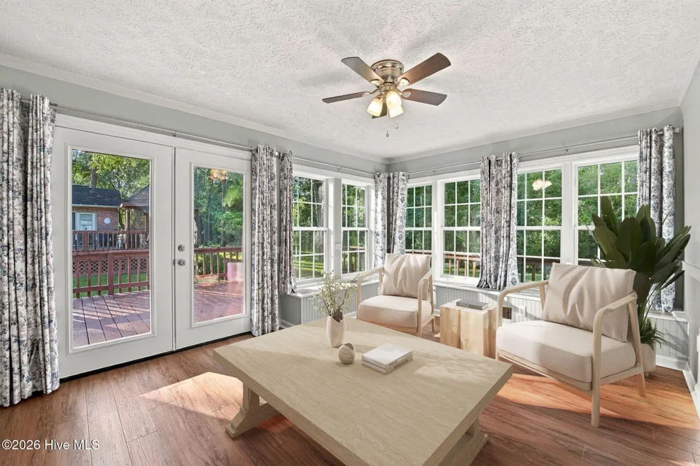 6207 Gondolier Drive New Bern, NC 28560