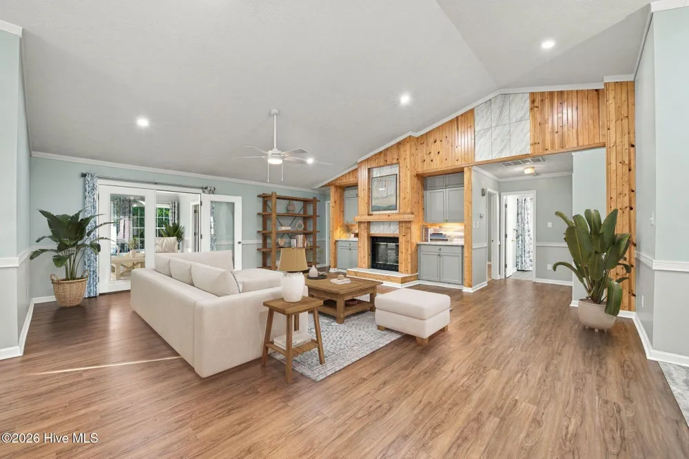 6207 Gondolier Drive New Bern, NC 28560