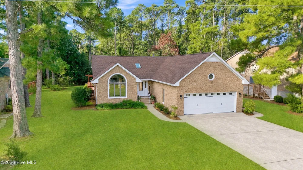 6207 Gondolier Drive New Bern, NC 28560