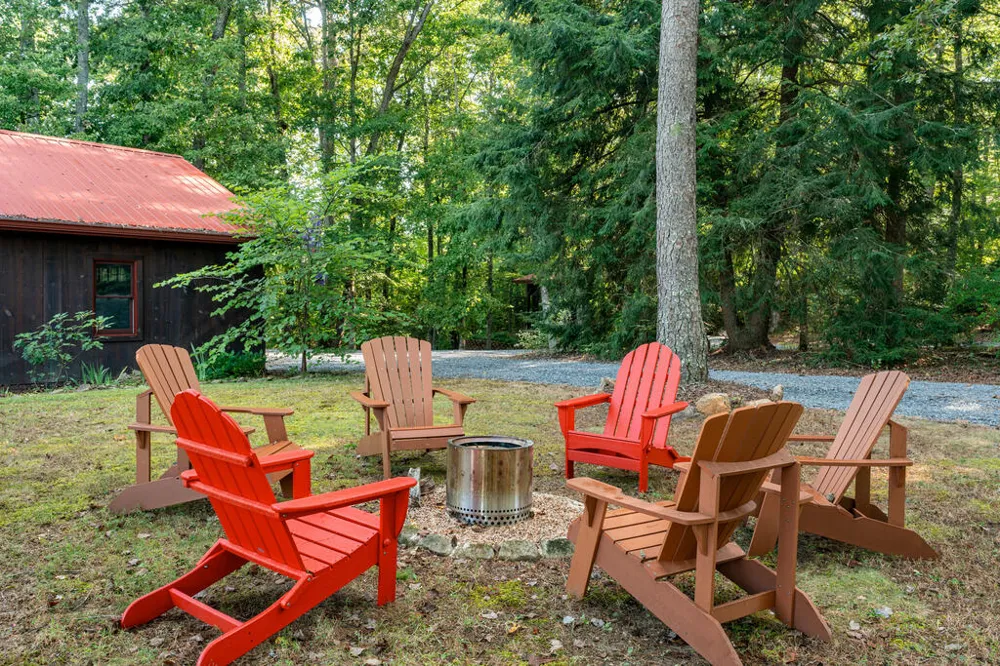 284 Major Ridge Road Blue Ridge, GA 30513