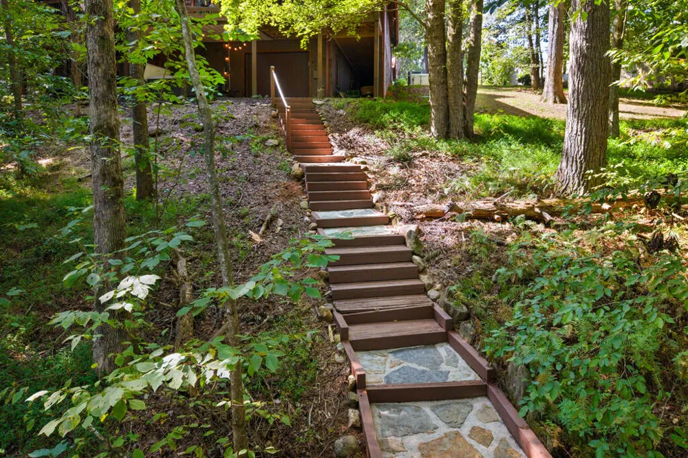 284 Major Ridge Road Blue Ridge, GA 30513