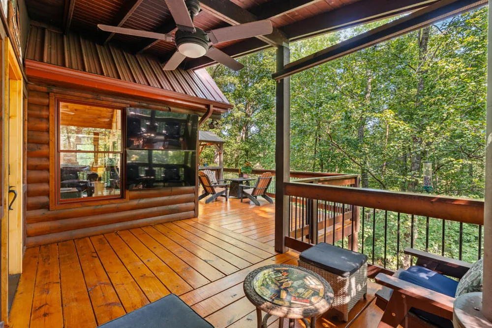 284 Major Ridge Road Blue Ridge, GA 30513