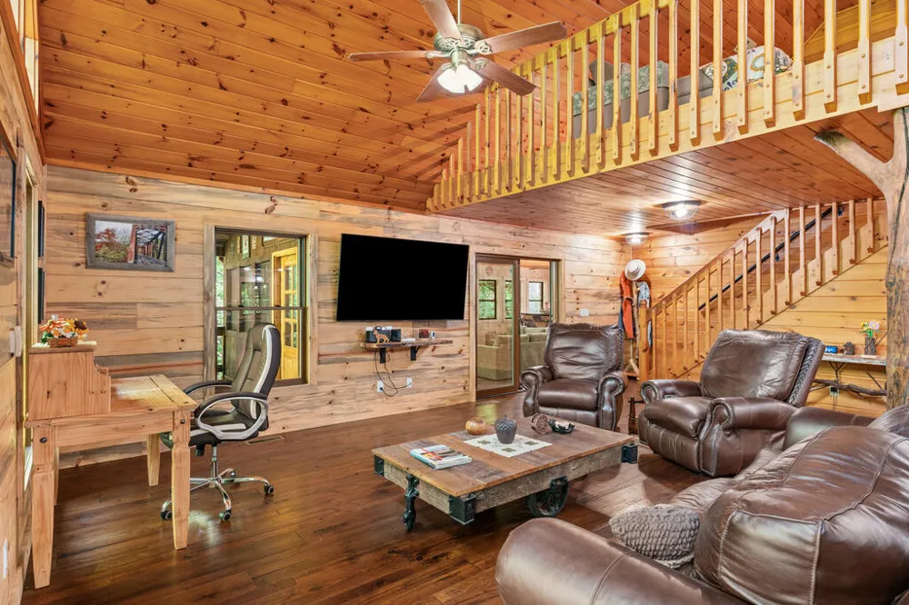 284 Major Ridge Road Blue Ridge, GA 30513