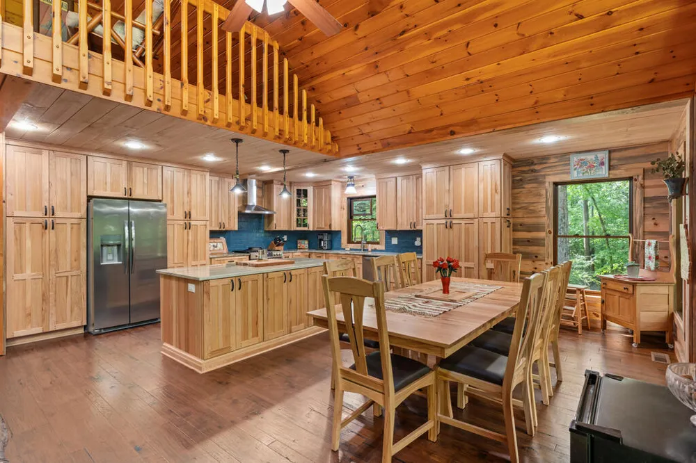 284 Major Ridge Road Blue Ridge, GA 30513