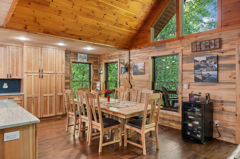 284 Major Ridge Road Blue Ridge, GA 30513
