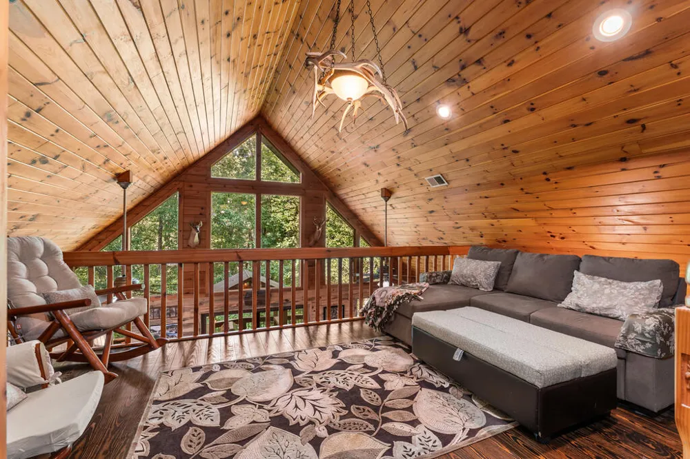 284 Major Ridge Road Blue Ridge, GA 30513