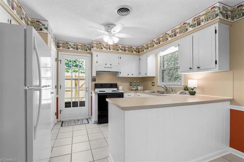 4614 Lawndale Drive #A Greensboro, NC 27455