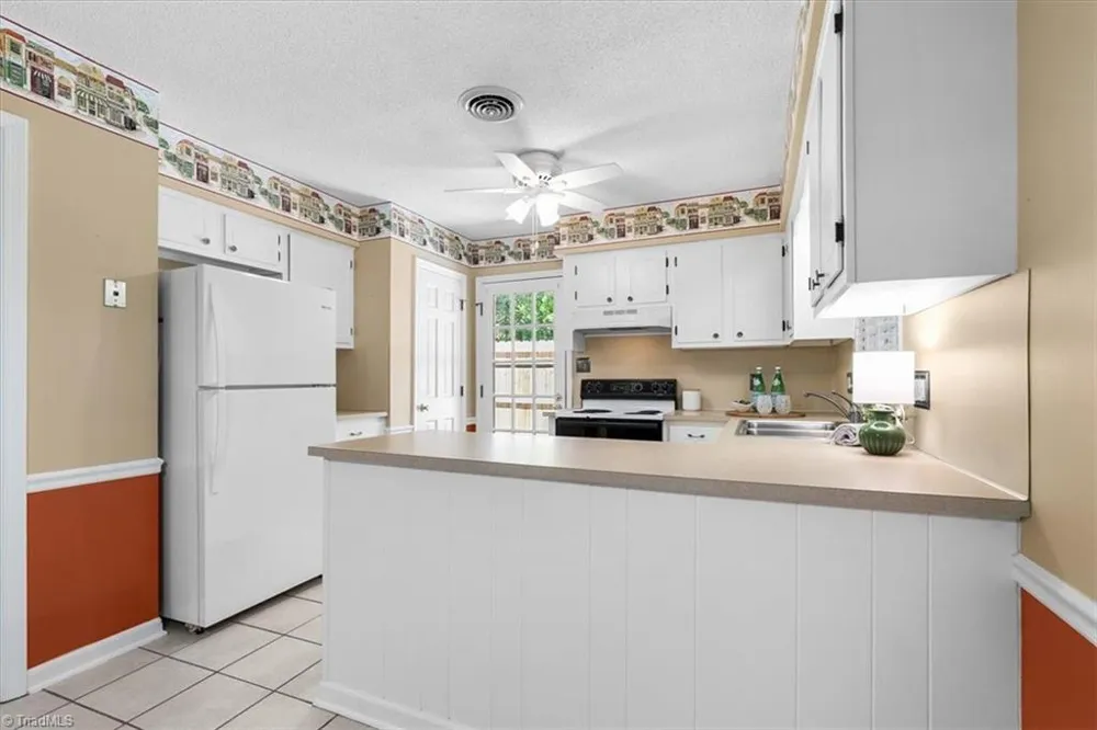 4614 Lawndale Drive #A Greensboro, NC 27455