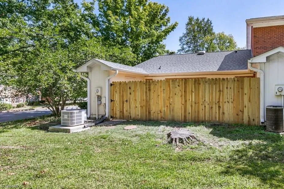 4614 Lawndale Drive #A Greensboro, NC 27455
