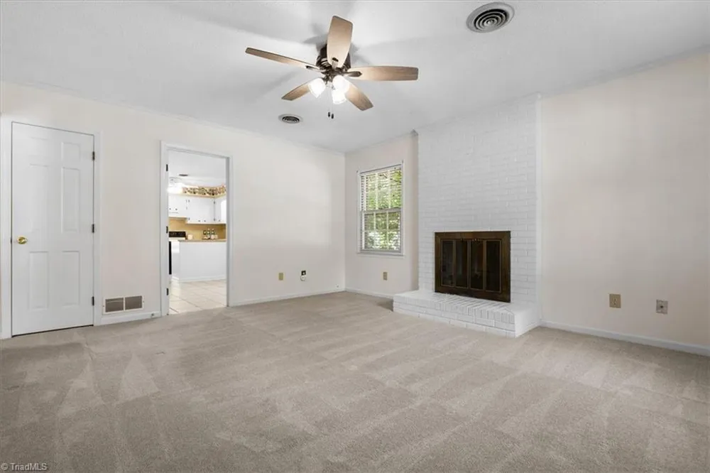 4614 Lawndale Drive #A Greensboro, NC 27455