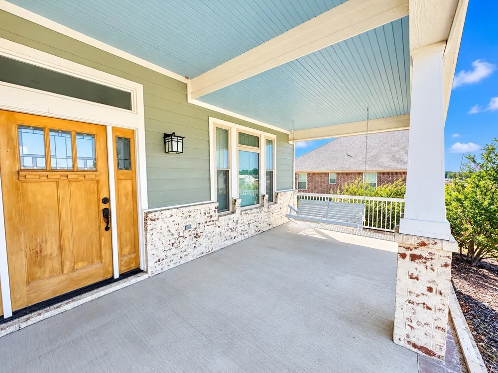 916 Mesquite Street Muenster, TX 76252