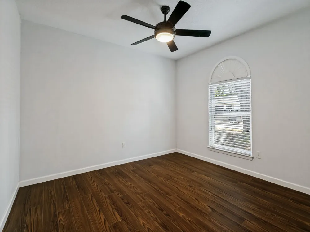2305 Harvard Drive Arlington, TX 76015