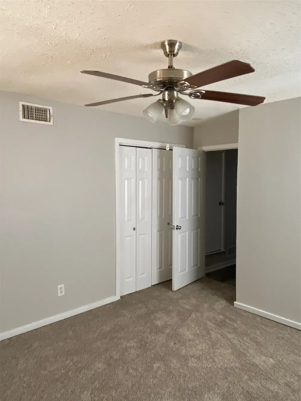 7120 Waycrest Drive Dallas, TX 75232