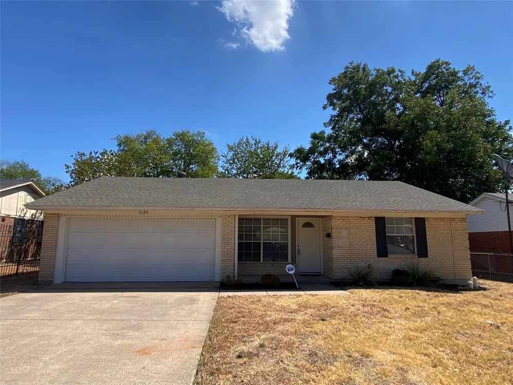 7120 Waycrest Drive Dallas, TX 75232