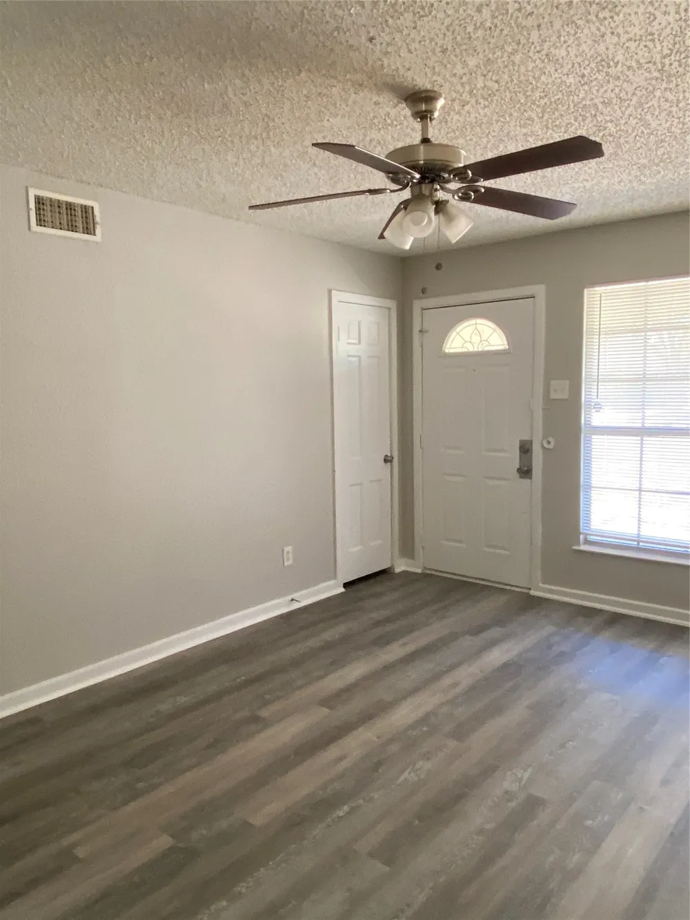 7120 Waycrest Drive Dallas, TX 75232