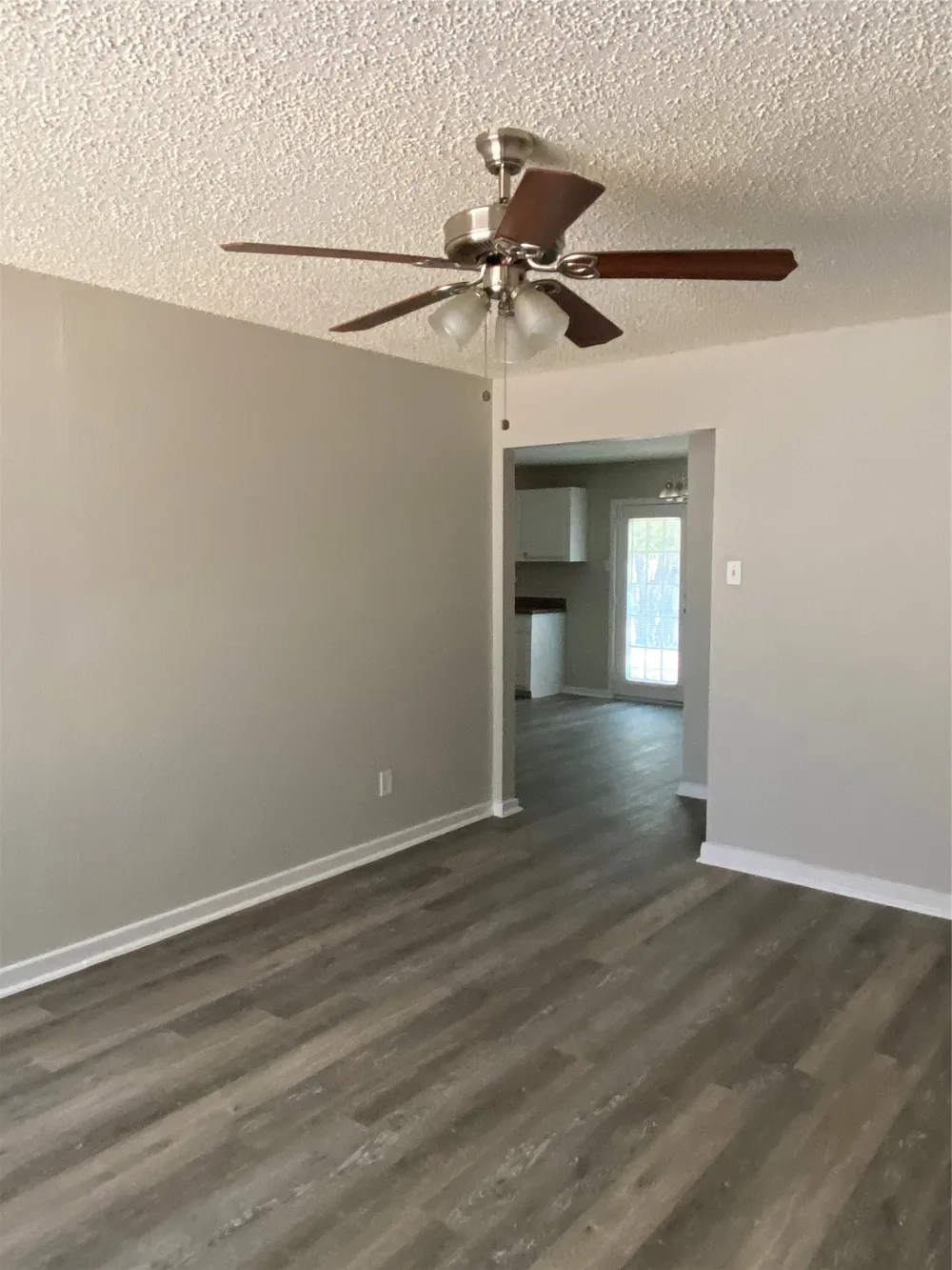 7120 Waycrest Drive Dallas, TX 75232