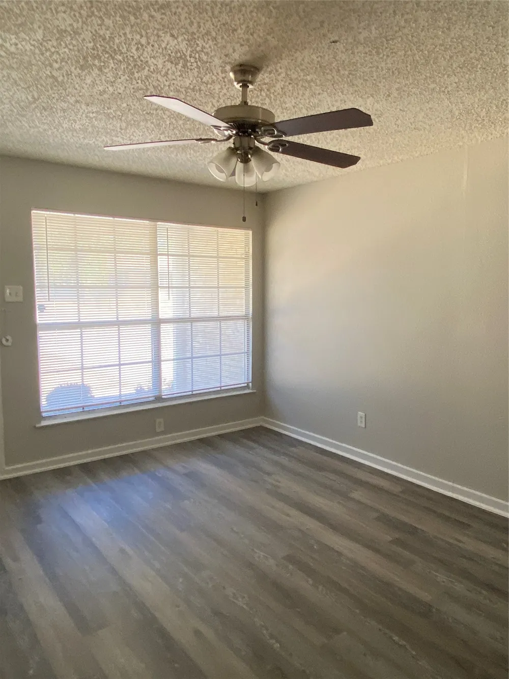 7120 Waycrest Drive Dallas, TX 75232