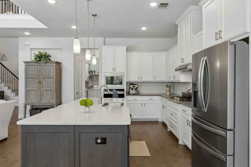 2713 Maverick Way Celina, TX 75009