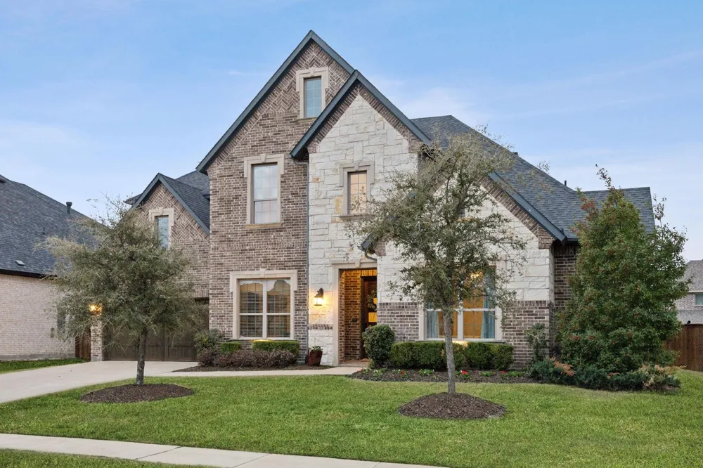 2713 Maverick Way Celina, TX 75009
