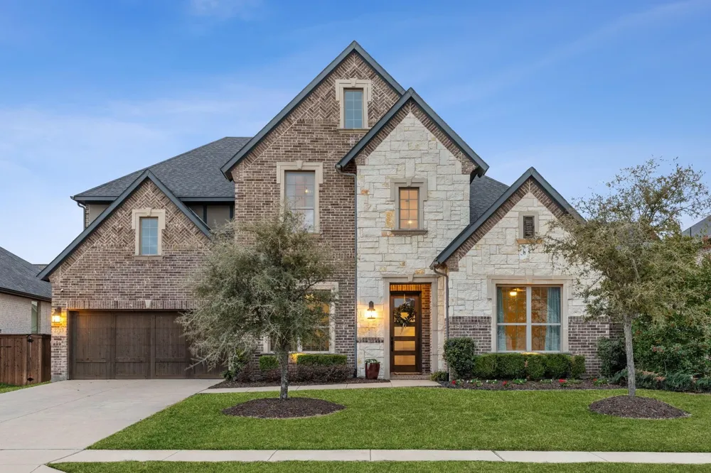 2713 Maverick Way Celina, TX 75009