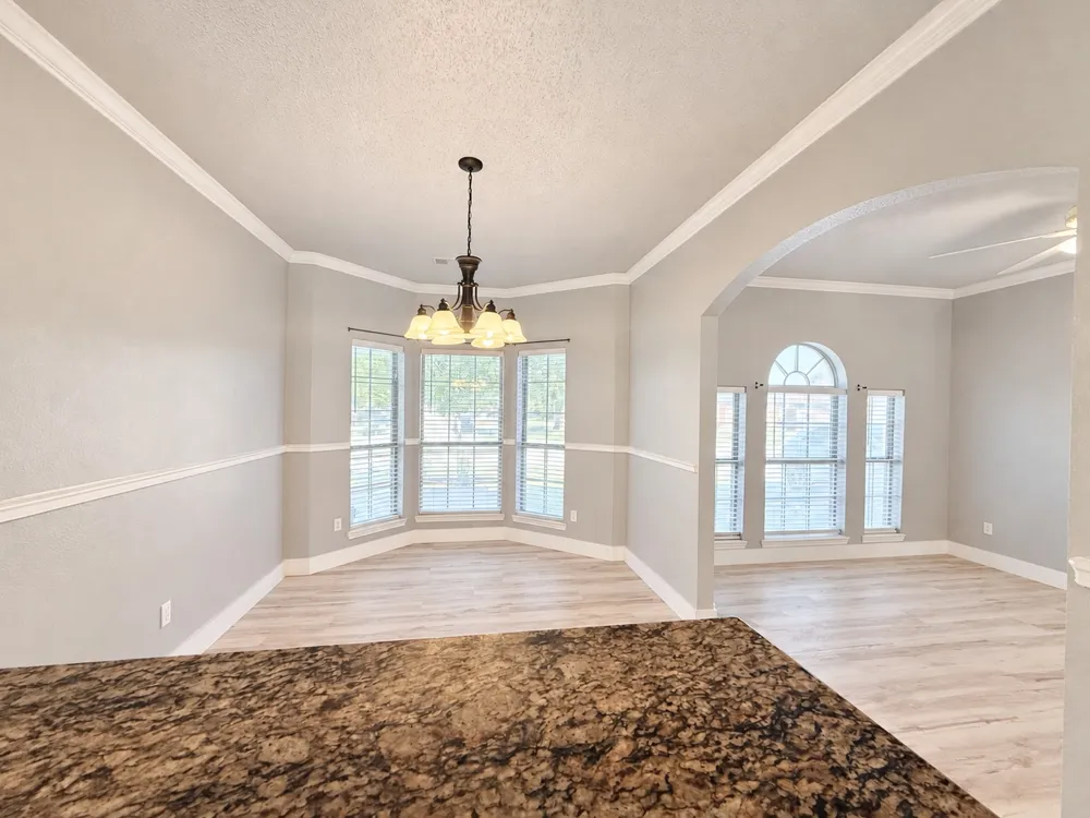 5709 Parkwood Trail Haltom City, TX 76137
