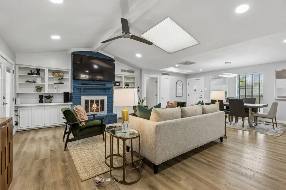 304 Meadowlark Drive Richardson, TX 75080