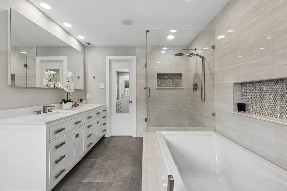 304 Meadowlark Drive Richardson, TX 75080