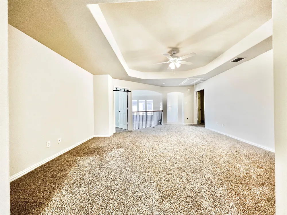 10404 OFFSHORE DRIVE Irving, TX 75063