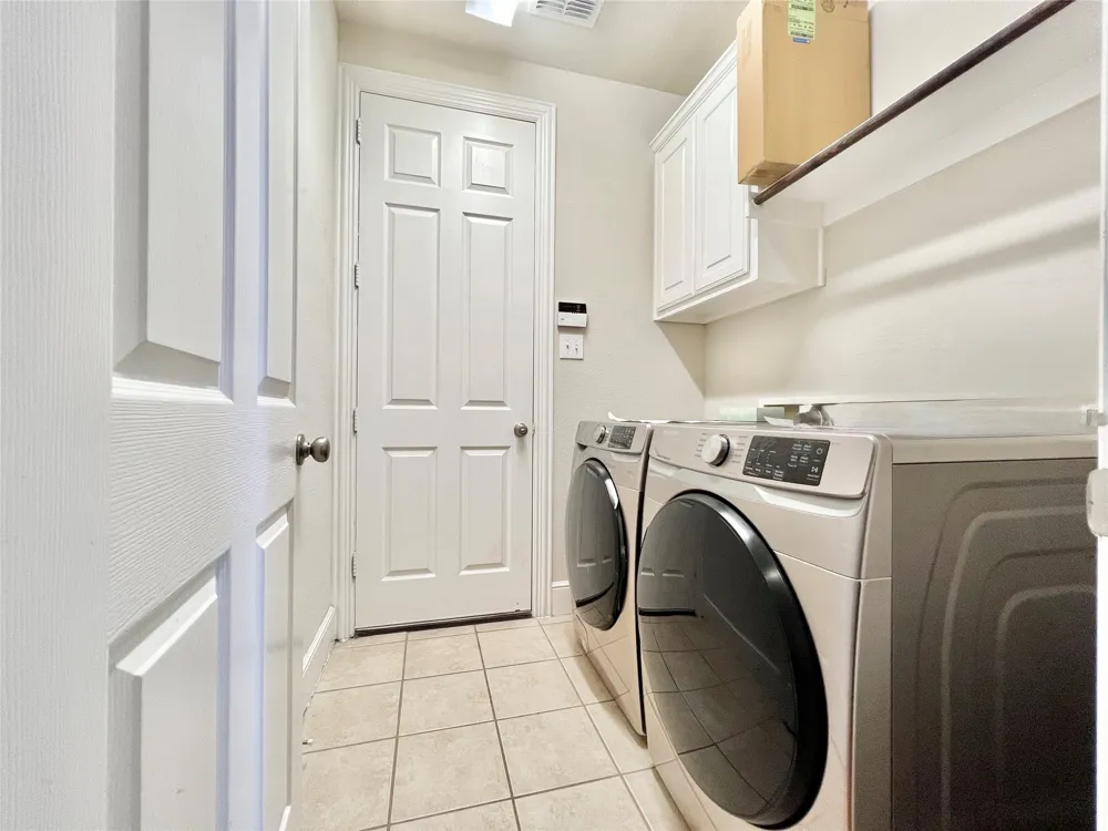 10404 OFFSHORE DRIVE Irving, TX 75063