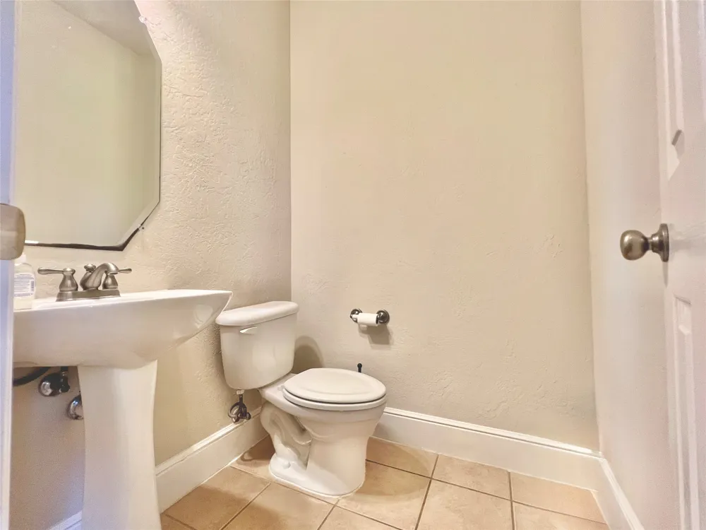 10404 OFFSHORE DRIVE Irving, TX 75063