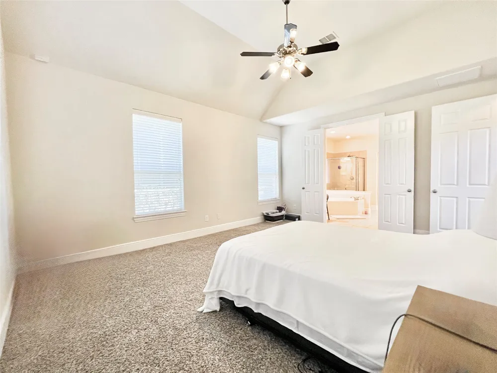 10404 OFFSHORE DRIVE Irving, TX 75063