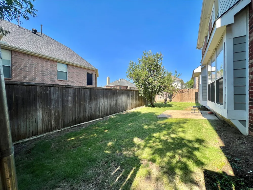 10404 OFFSHORE DRIVE Irving, TX 75063