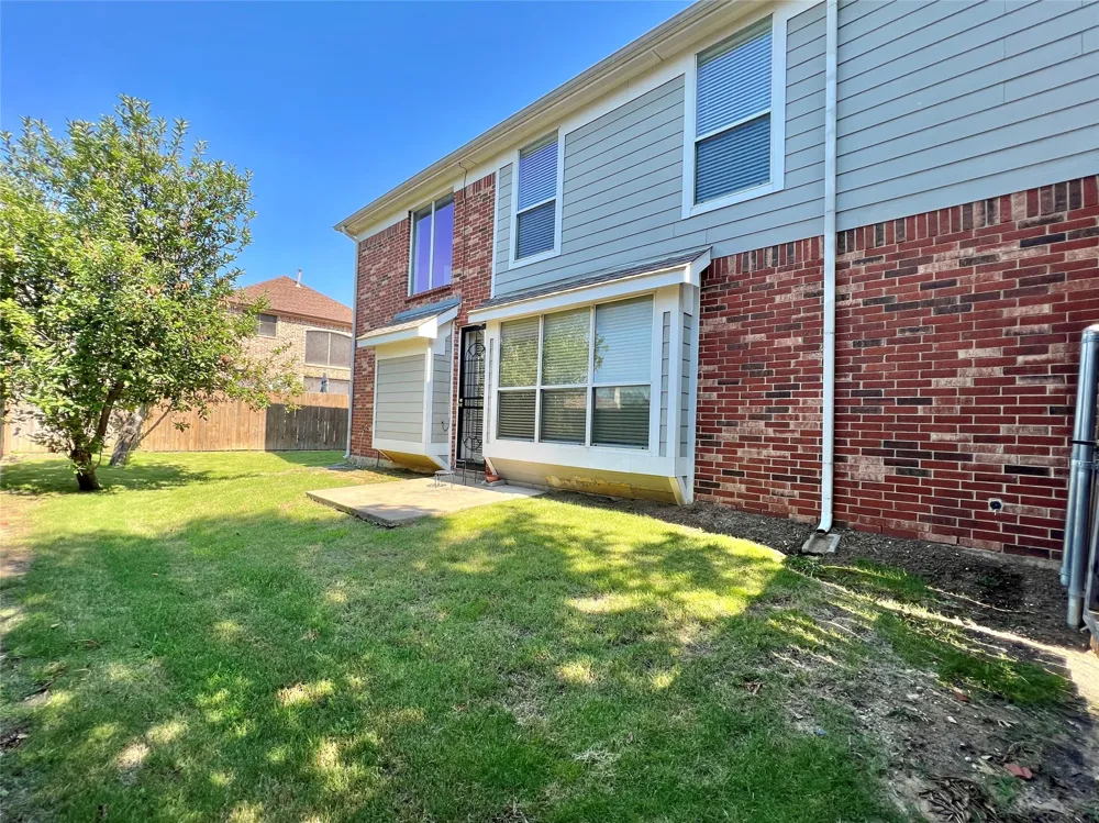 10404 OFFSHORE DRIVE Irving, TX 75063