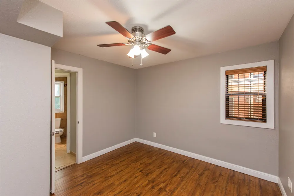 3409 S University Drive Fort Worth, TX 76109