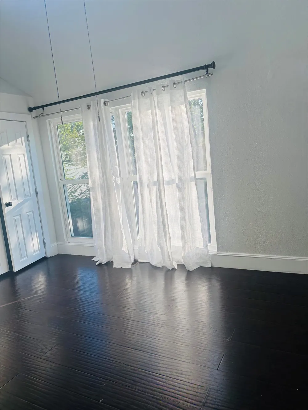 5815 Phoenix Drive #3A12 Dallas, TX 75231