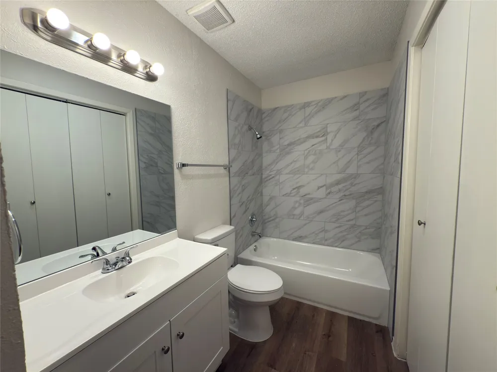 9696 Walnut Street #1917 Dallas, TX 75243