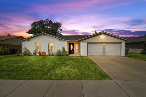 2621 Elk Grove Road