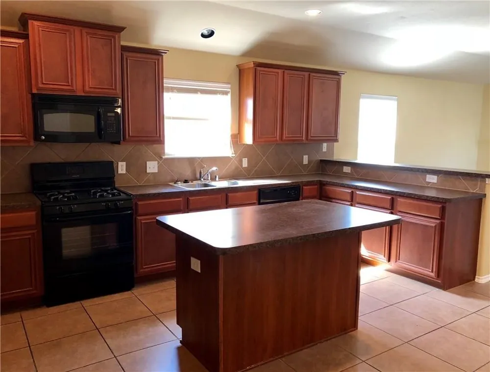 1104 Kaufman Road Melissa, TX 75454