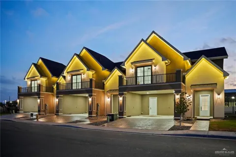 644 Esplanade Court