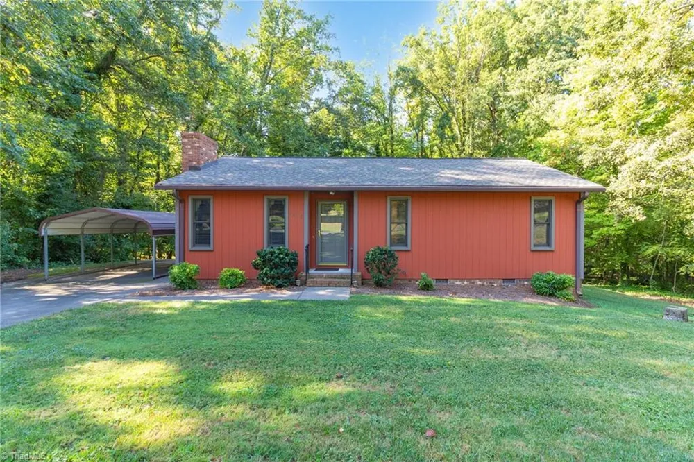 5720 Birchdale Drive Winston-Salem, NC 27106