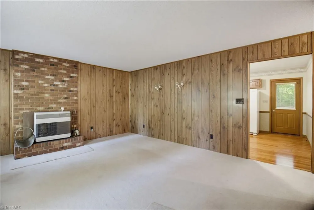 5720 Birchdale Drive Winston-Salem, NC 27106