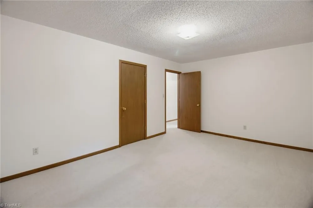 5720 Birchdale Drive Winston-Salem, NC 27106