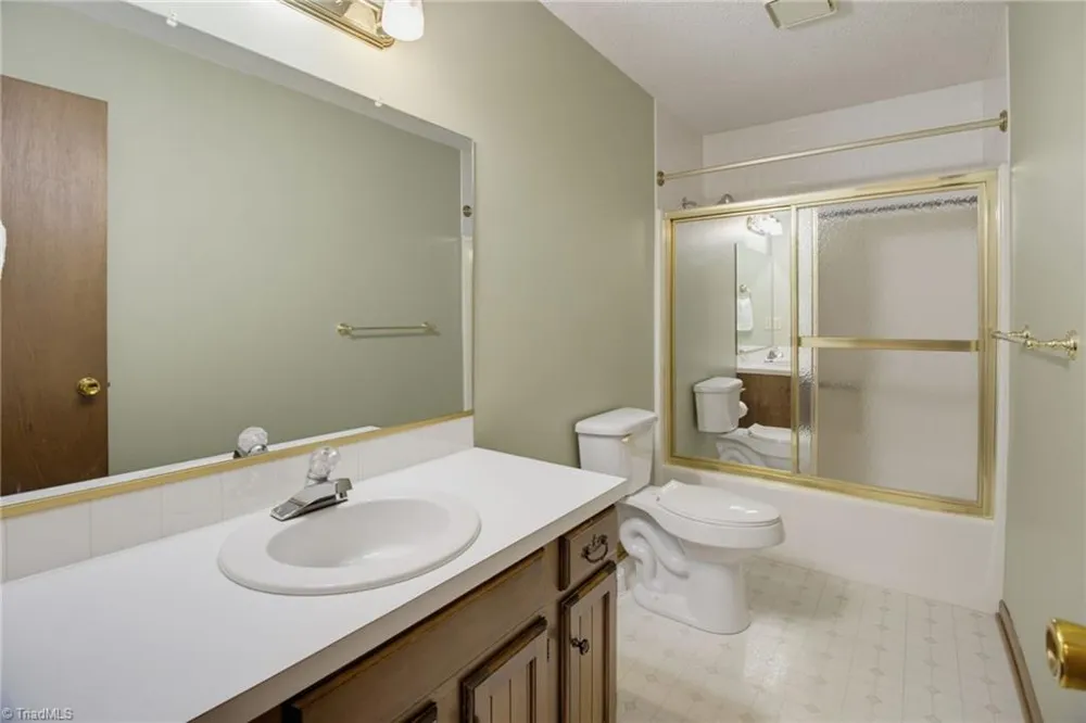 5720 Birchdale Drive Winston-Salem, NC 27106
