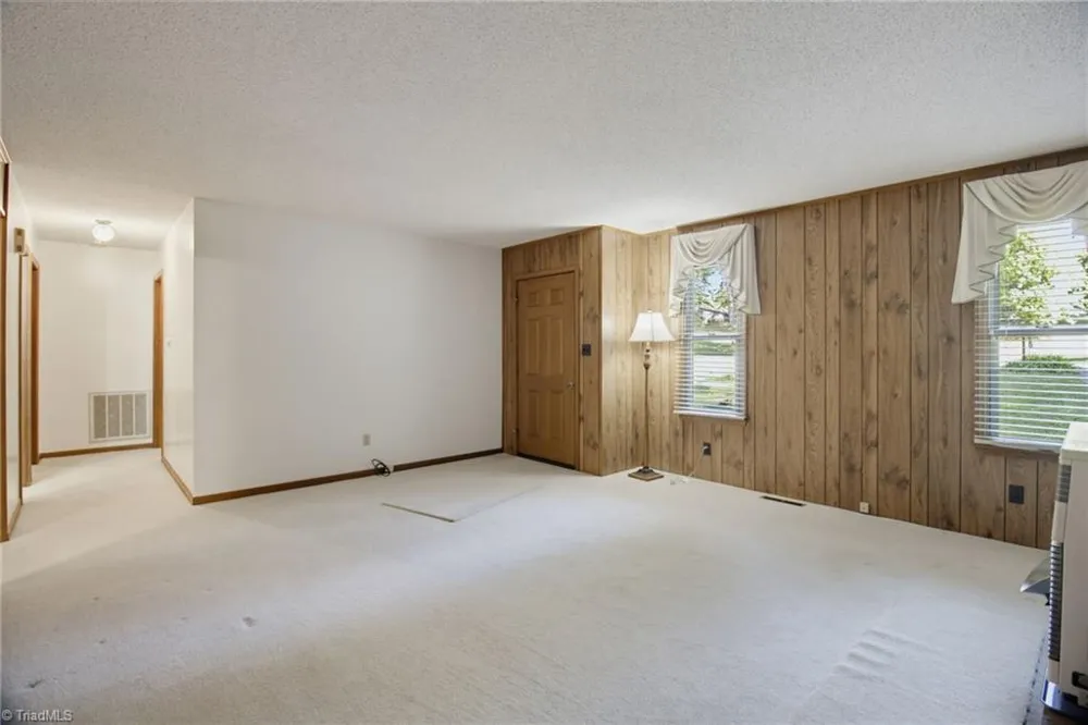 5720 Birchdale Drive Winston-Salem, NC 27106