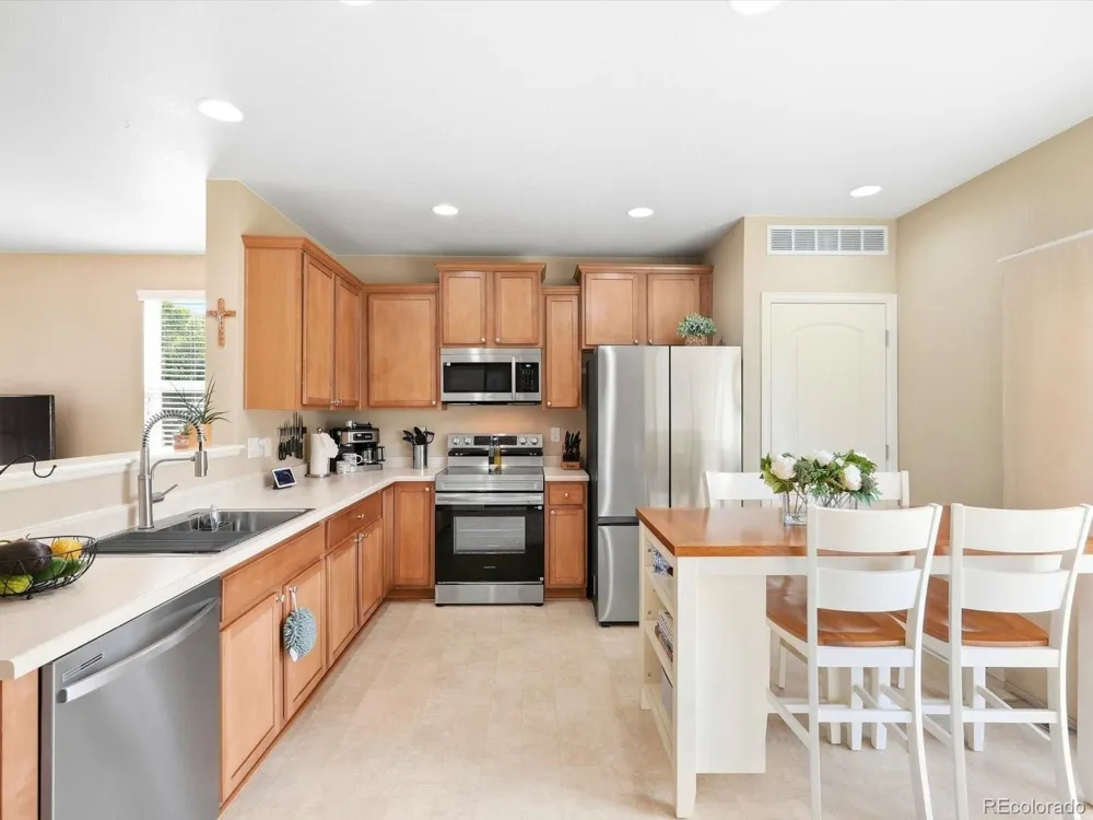 1564 Harpendon Court Windsor, CO 80550