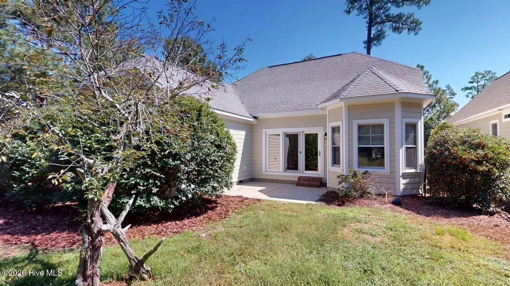 112 S Bracken Fern Lane Southern Pines, NC 28387